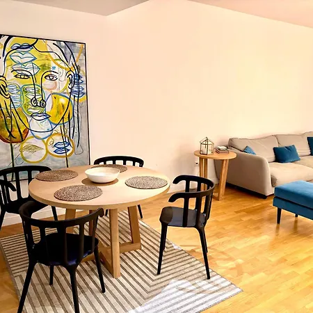 Luxury 2 Bedroom 2 Bathroom Flat In Kolonaki ! Lägenhet Aten
