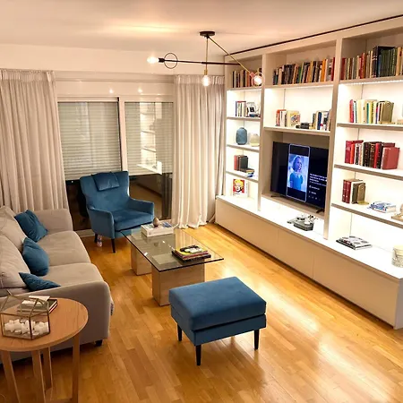 Luxury 2 Bedroom 2 Bathroom Flat In Kolonaki ! *